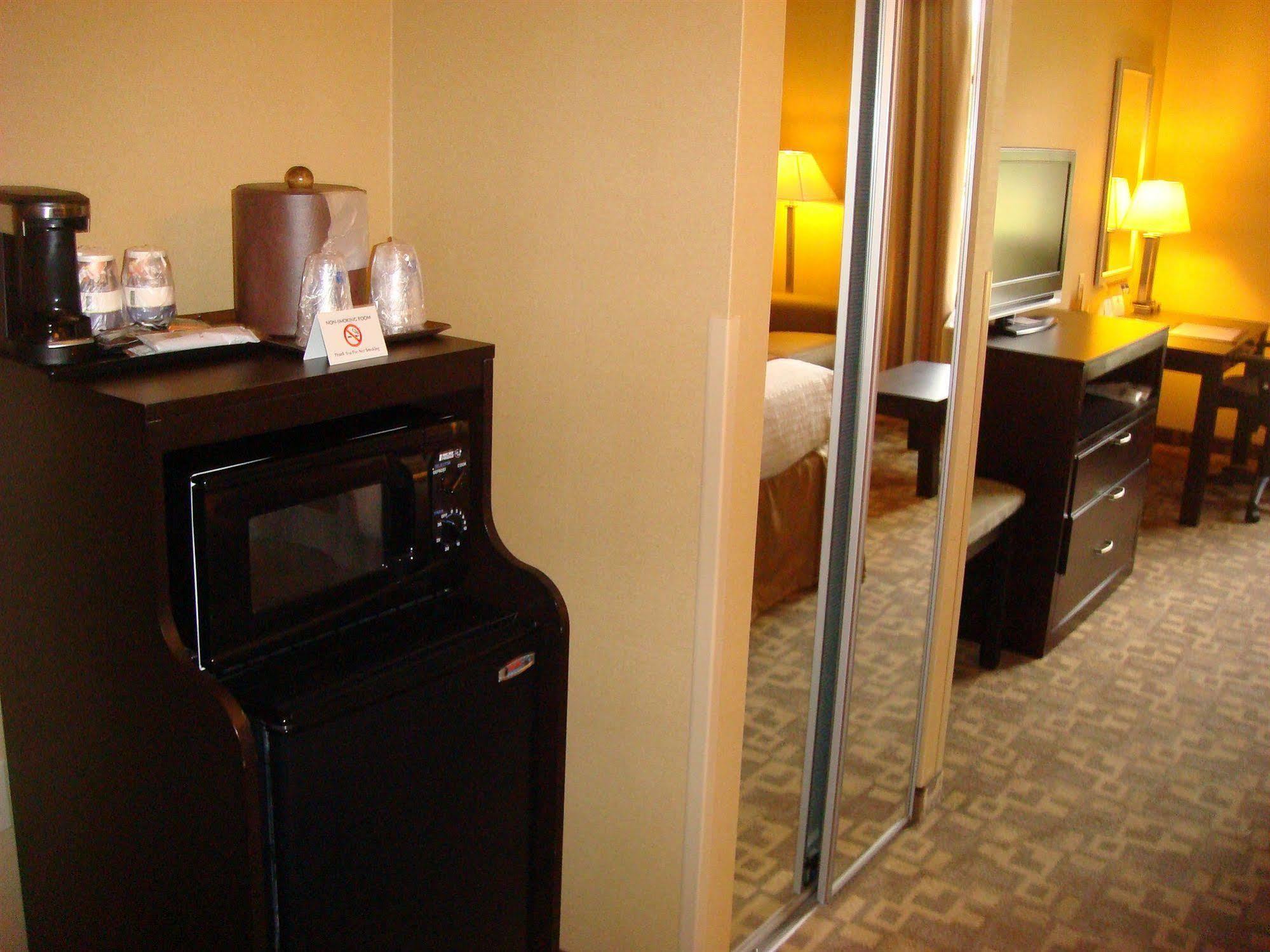 Hampton Inn White House Kültér fotó